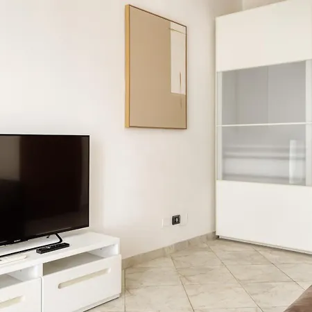 Italianway Easy - Toscana 17 Daire Milano